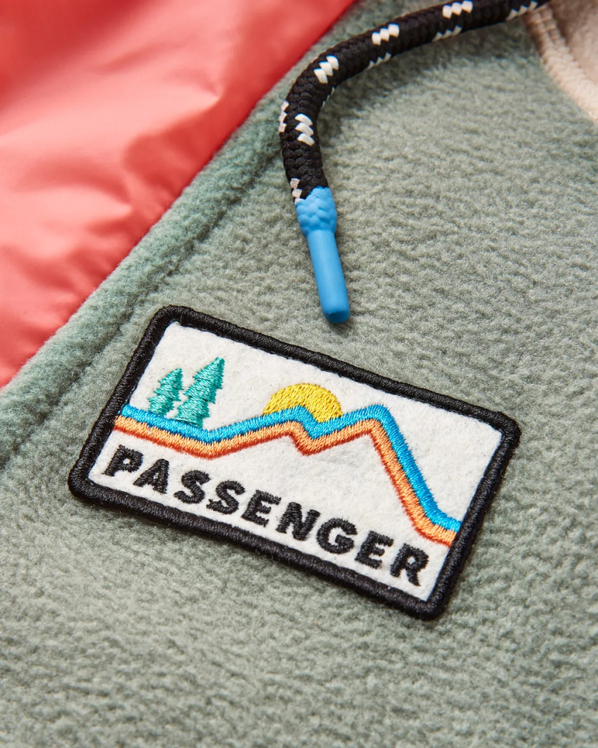 Fleece|Fleece|Passenger Alexander Recycled Polar Hooded Fleece - Pistachio