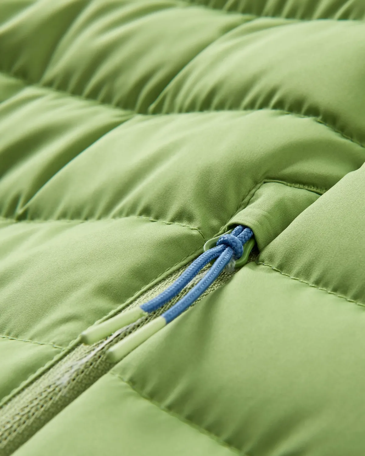 Insulated|Passenger Ashland Down Recycled Vest - Rich Navy/Pear Green RichNavy/PearGreen