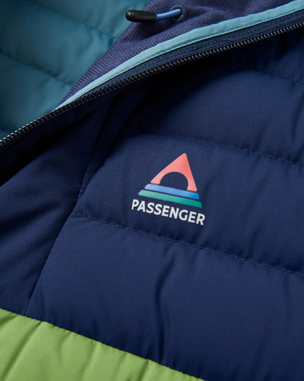 Jackets|Outdoor Active|Passenger Ashland Recycled Down Jacket - Rich Navy/Pear Green RichNavy/PearGreen