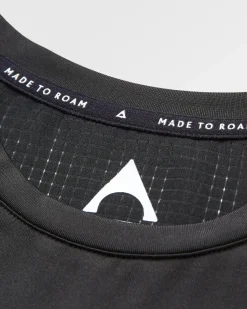 T-Shirts & Tank Tops|Tops|Passenger Aurora Active Long Sleeve T-Shirt - Black