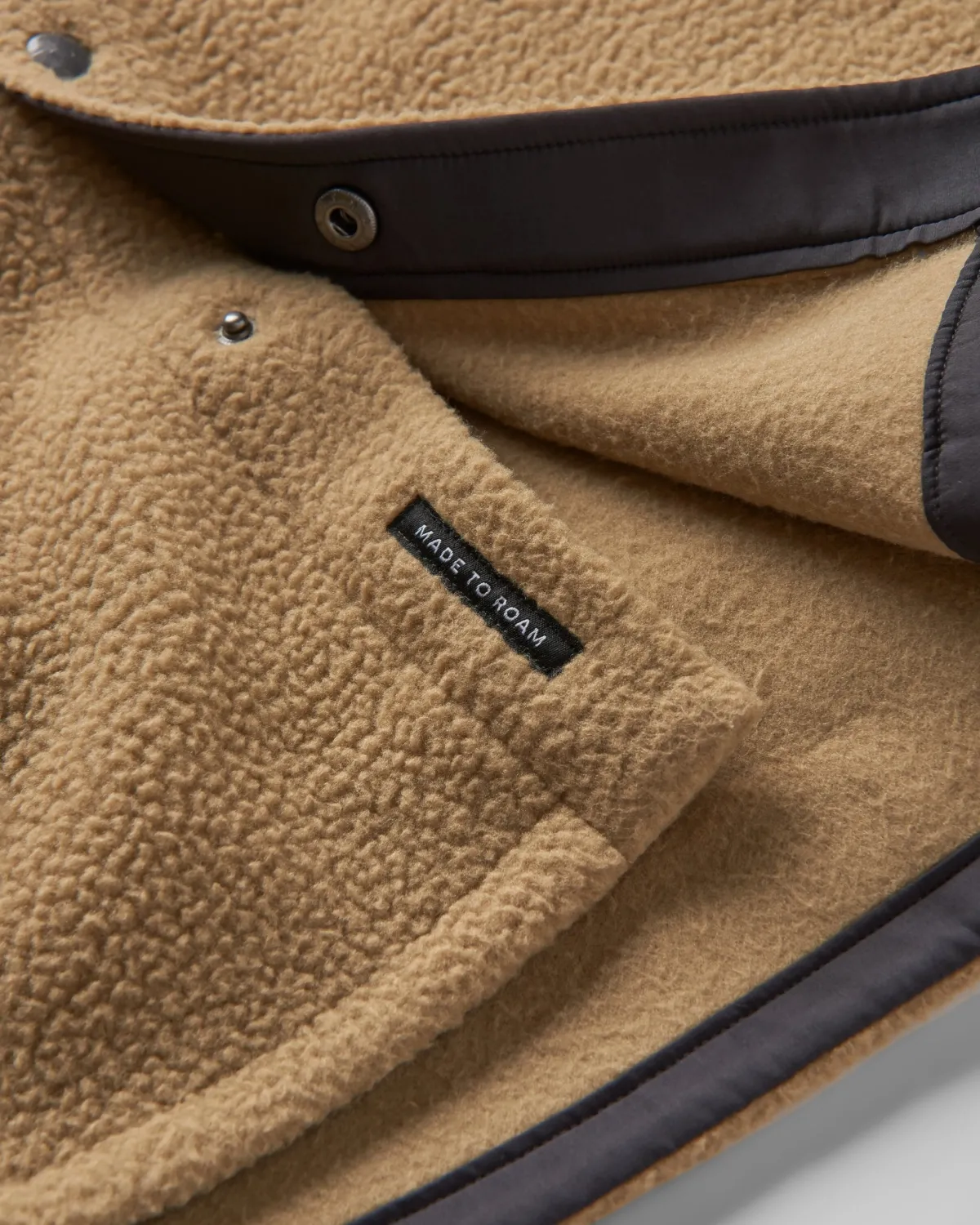 Shirts|Passenger Backcountry Recycled Sherpa Fleece Long Sleeve Shirt - Biscuit