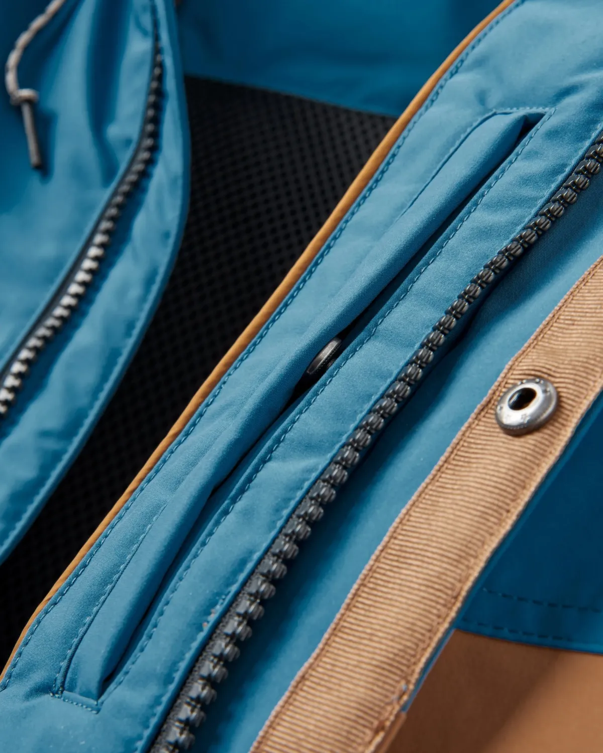 Jackets|Parkas & Coats|Passenger Baltic Recycled Insulated Parka - Toffee/Blue Steel Toffee/BlueSteel
