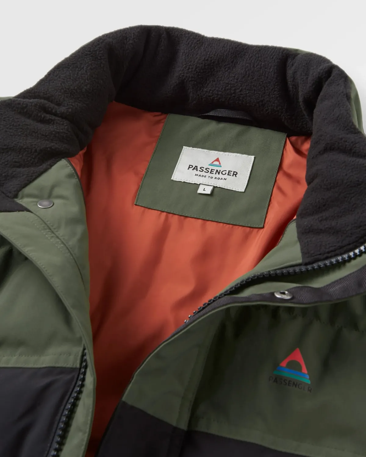 Jackets|Insulated|Passenger Baltic Recycled Insulated Vest - Black/Khaki Black/Khaki