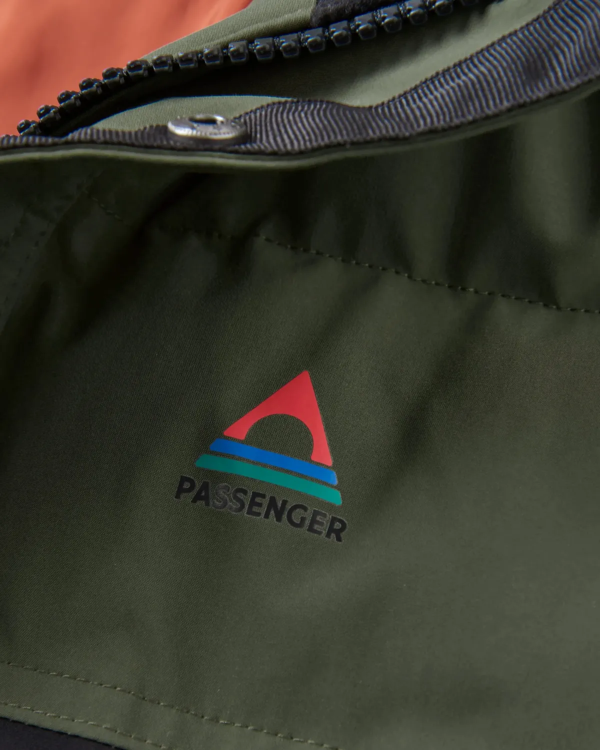 Jackets|Insulated|Passenger Baltic Recycled Insulated Vest - Black/Khaki Black/Khaki