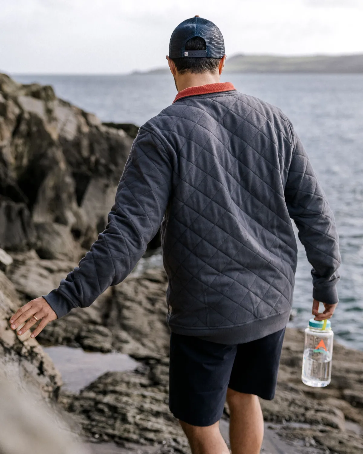 Sweatshirts|Passenger Bark Recycled Quilted Button Up Sweatshirt - Charcoal