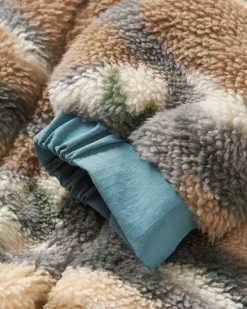 Fleece|Fleece|Passenger Beaumont Recycled Sherpa Hooded Fleece - Mount Scenic Oatmeal MountScenicOatmeal