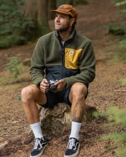 Fleece|Fleece|Passenger Born Explorer Recycled Polar-Lined Sherpa Fleece - Khaki Green KhakiGreen