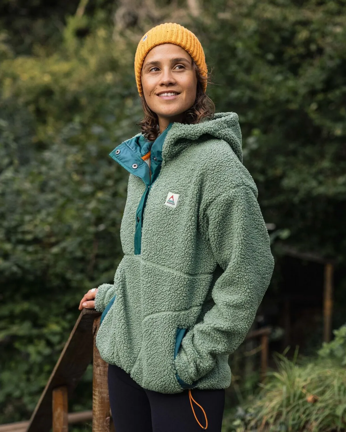 Fleece|Hoodies|Passenger Calla Hooded Recycled Polar-Lined Fleece - Pistachio