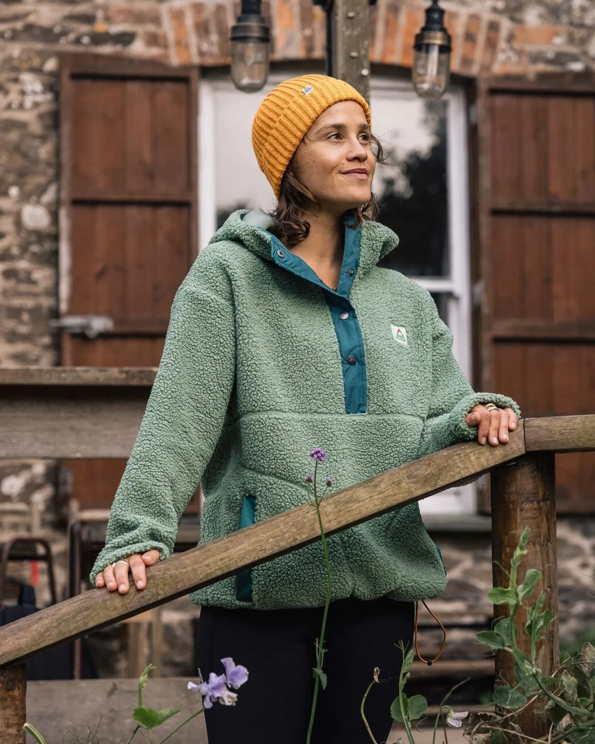 Fleece|Hoodies|Passenger Calla Hooded Recycled Polar-Lined Fleece - Pistachio