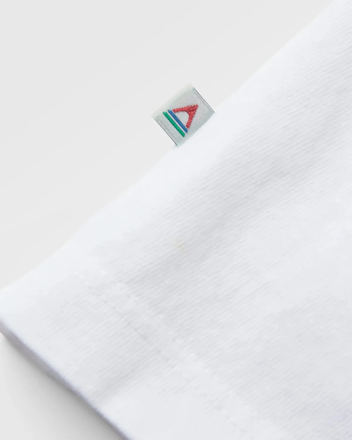 T-Shirts & Tank Tops|Passenger Classic Logo Recycled Cotton T-Shirt - White