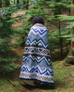 Blankets|Blankets|Passenger Cozy Recycled Sherpa Blanket - Mountain Geo Grey Blue MountainGeoGreyBlue