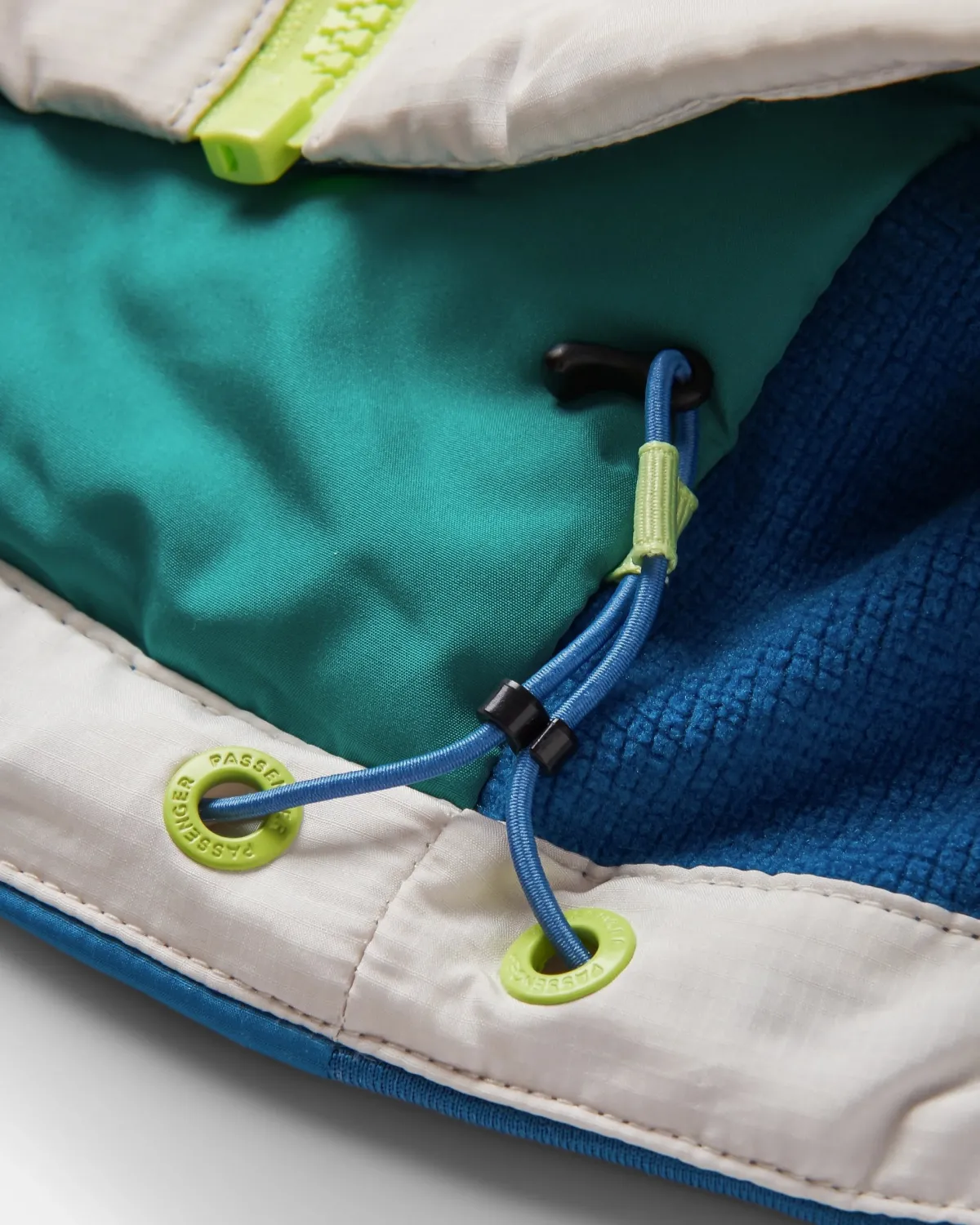 Jackets|Jackets|Passenger Daybreak Lightweight Men's Recycled Thermore Insulated Jacket - Tidal Blue/Blue Steel/Birch TidalBlue/BlueSteel/Birch