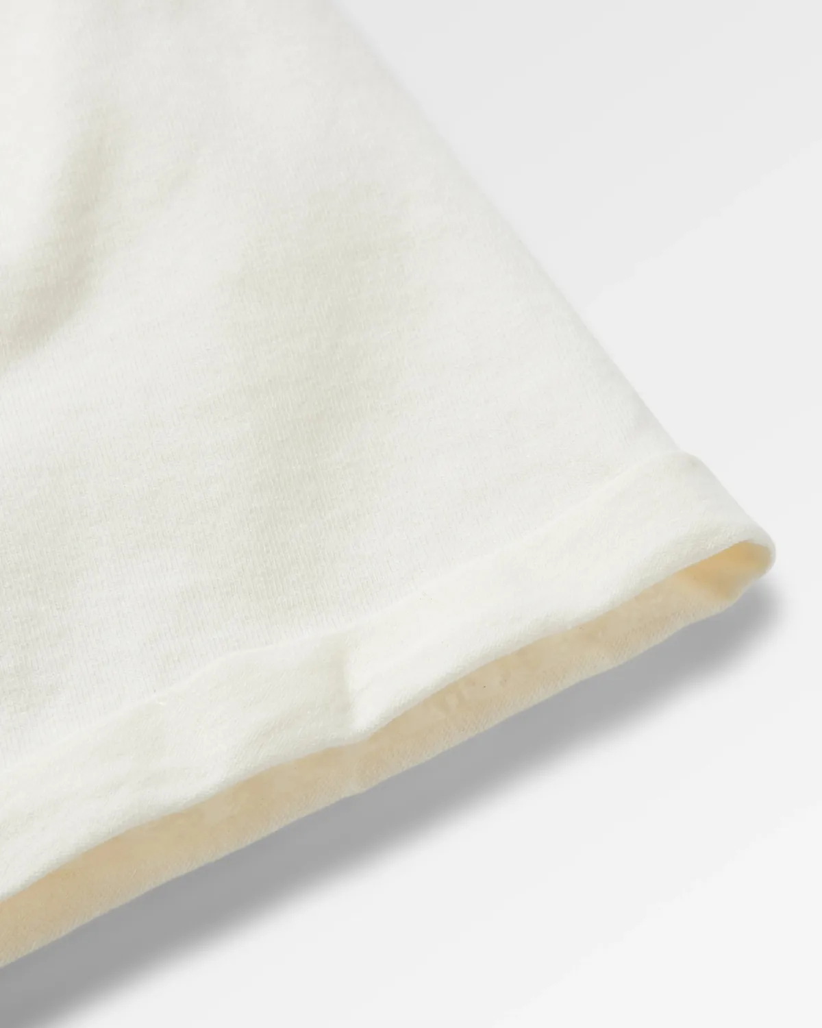 T-Shirts & Tank Tops|Tops & T-Shirts|Passenger Discovery Rolled Sleeve T-Shirt - Marshmallow