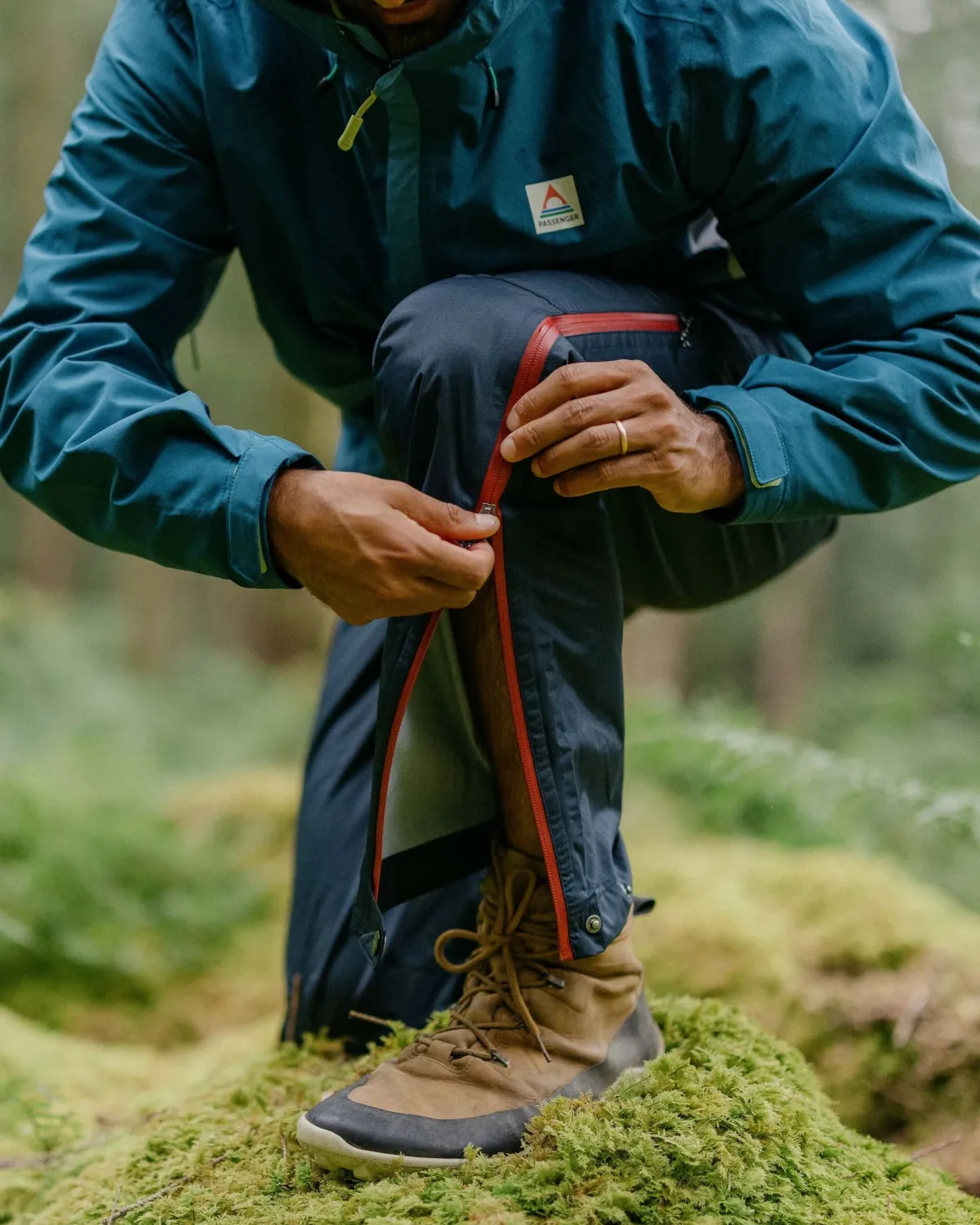 Pants|Bottoms|Passenger Droplet Recycled Waterproof Pants - Deep Navy DeepNavy