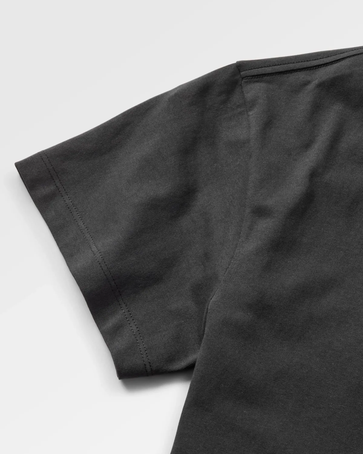 T-Shirts & Tank Tops|Passenger Elbio Recycled Relaxed Fit T-Shirt - Black