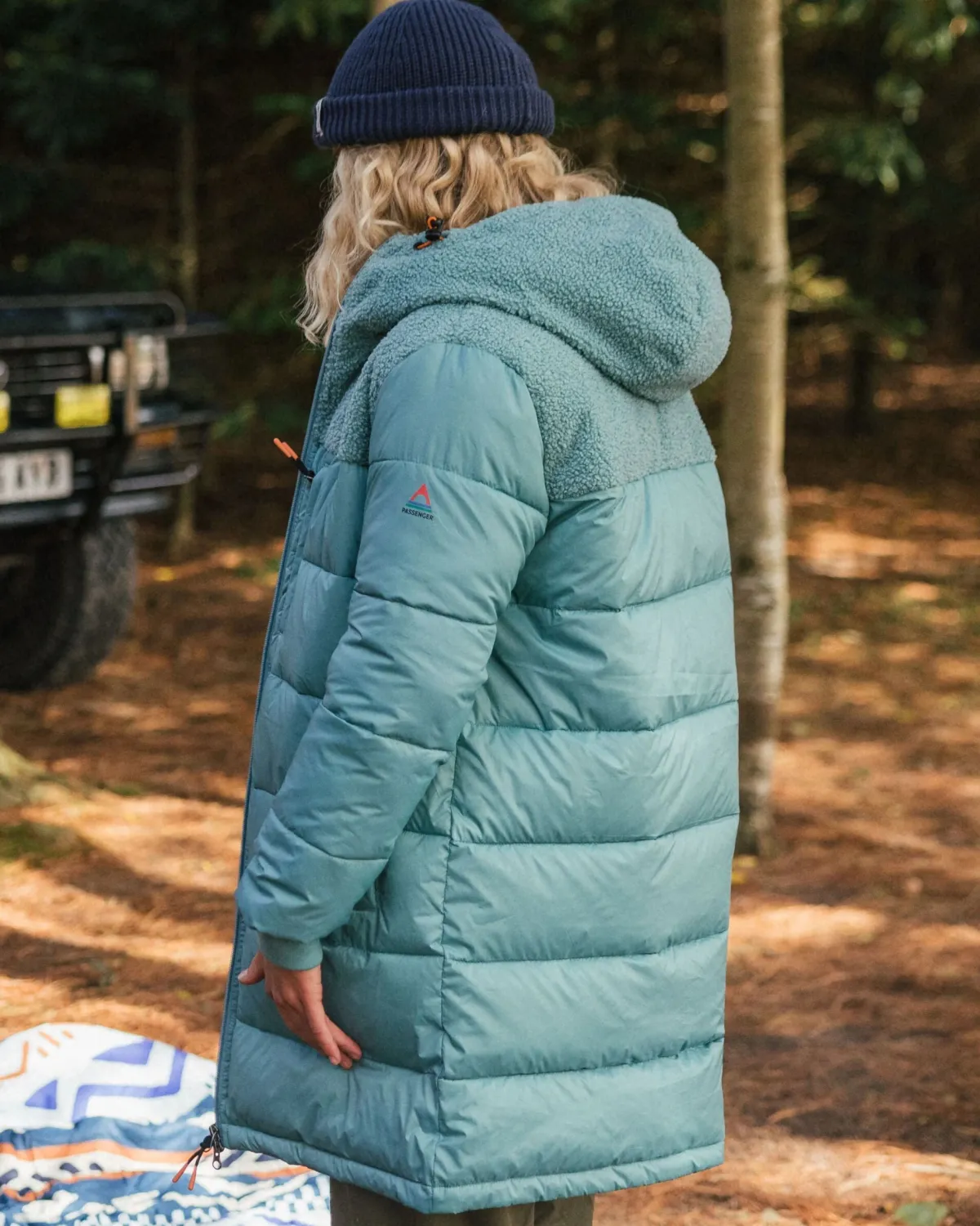 Jackets|Parkas & Coats|Passenger Elowen Hooded Recycled Insulated Jacket - Arctic