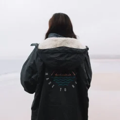 Changing Robes & Ponchos|Surf Accessories|Passenger Escapism Recycled Sherpa Lined Changing Robe - Black