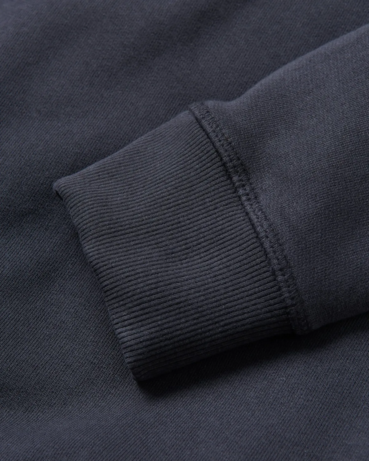Hoodies & Sweatshirts|Sweatshirts|Passenger Heritage Recycled Cotton Sweatshirt - Black