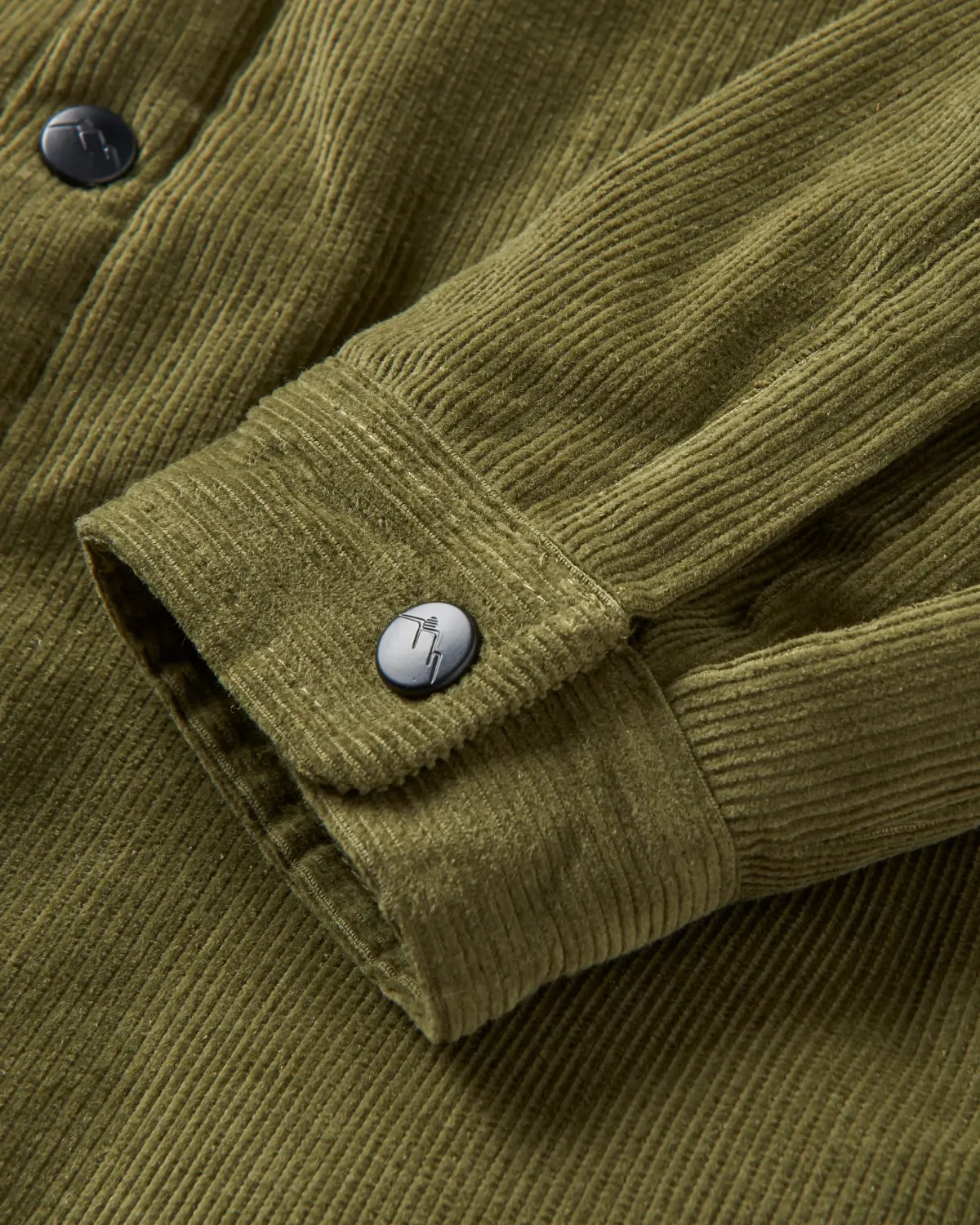 Shirts|Overshirts|Passenger Kodiak 2.0 Sherpa Lined Cord Shirt Jacket - Khaki Green KhakiGreen