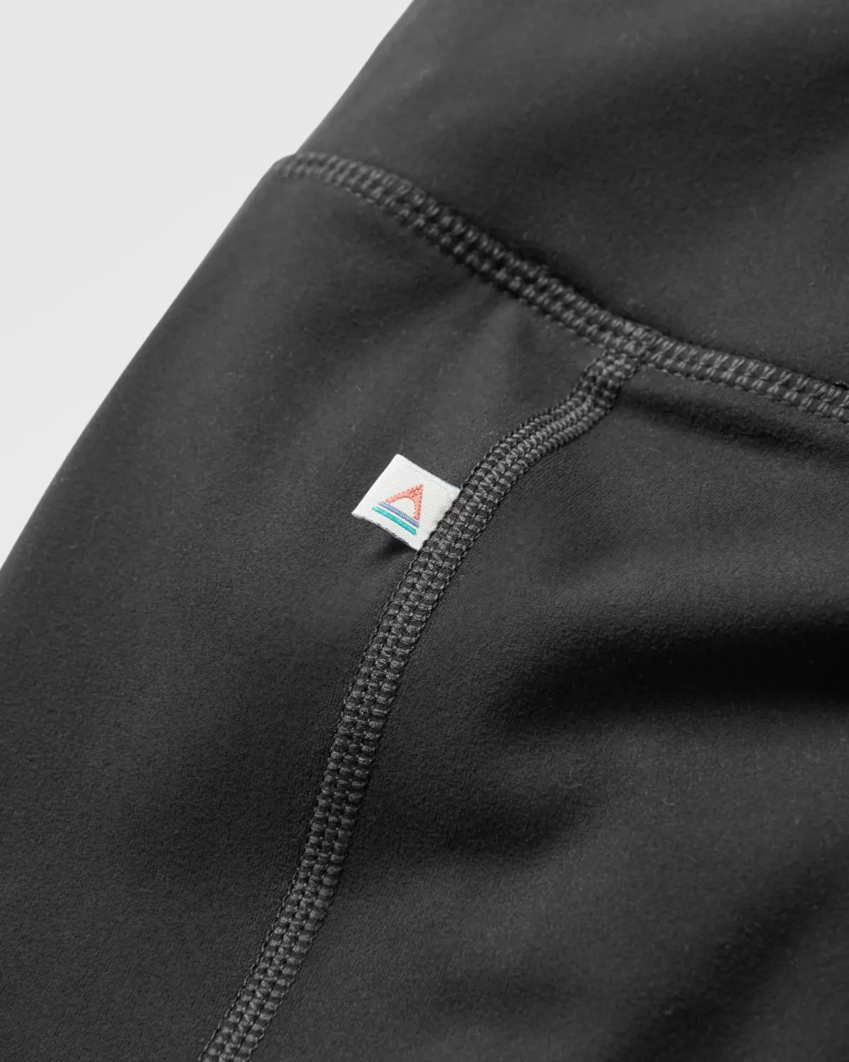 Outdoor Active|Leggings|Passenger Mantra Recycled Active Legging - Black