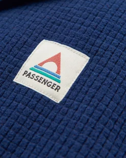 Outdoor Active|Passenger Off Trail Recycled Grid Polar Fleece - Rich Navy/Green Lake RichNavy/GreenLake