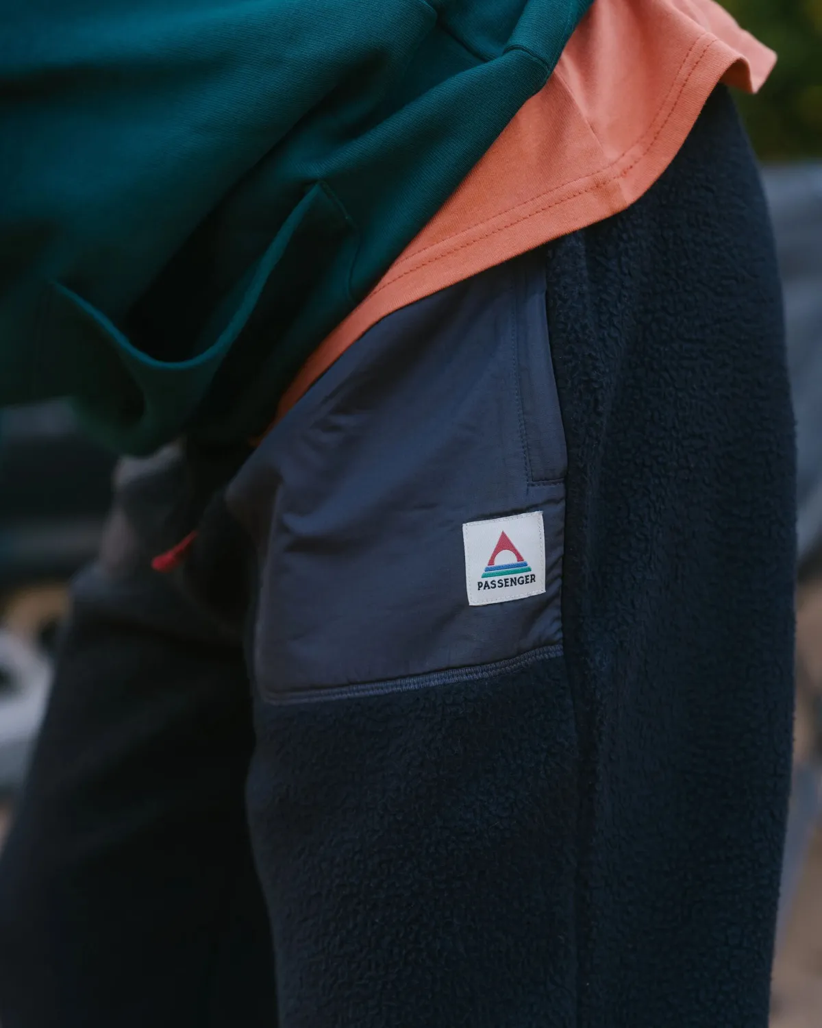 Pants|Passenger Offgrid Recycled Sherpa Fleece Jogger - Black