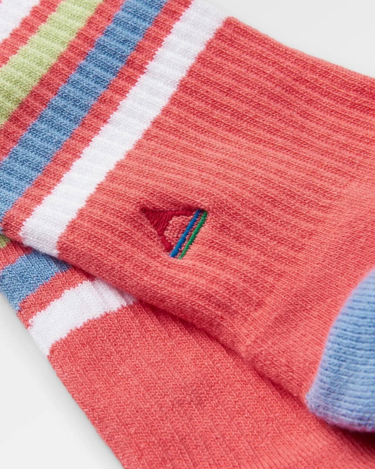 Surf Accessories|Socks|Passenger Organic Mid-weight Crew Socks - Shell Pink ShellPink