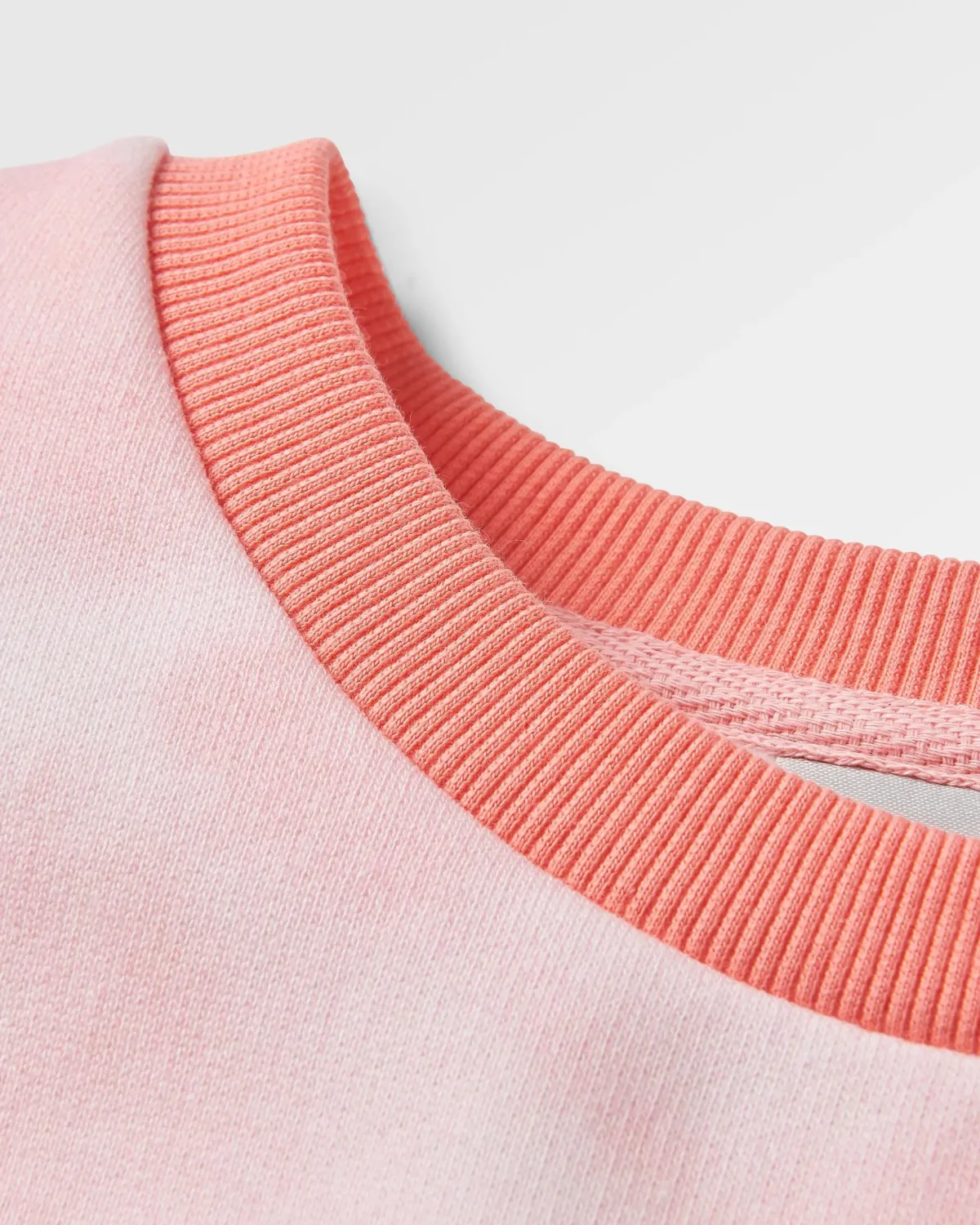 Sweatshirts|Hoodies & Sweatshirts|Passenger Rediscover Organic Cotton Sweatshirt - Tie Dye Shell Pink TieDyeShellPink