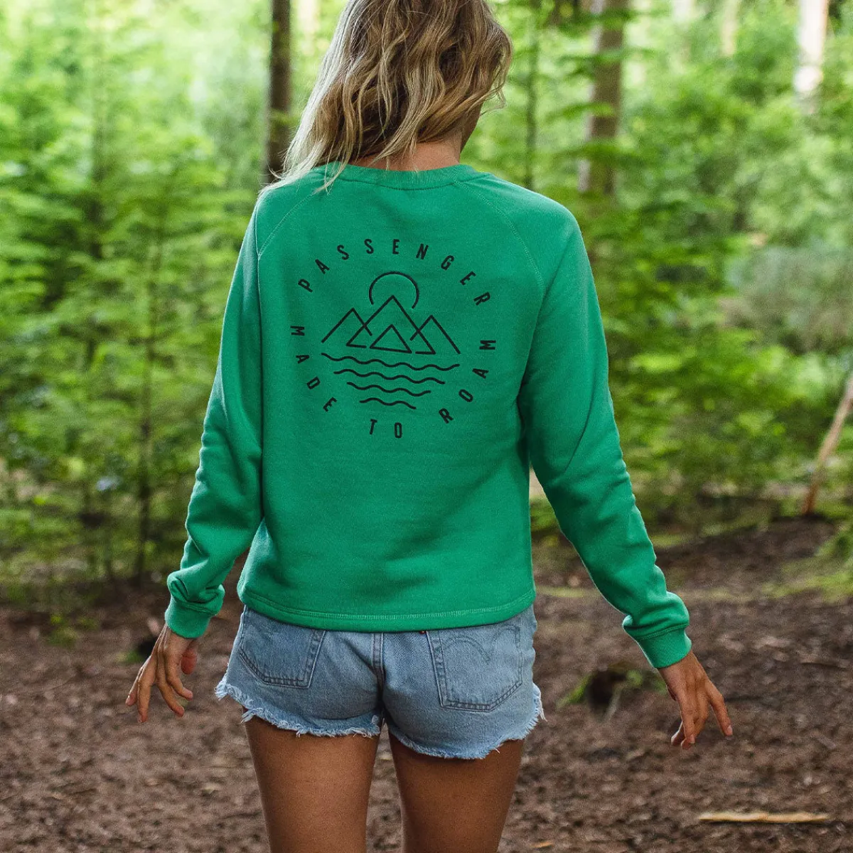 Sweatshirts|Hoodies & Sweatshirts|Passenger Remote Recycled Cotton Long Sleeve Sweatshirt - Green Spruce GreenSpruce