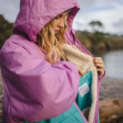 Surf Accessories|Surf Accessories|Passenger Roaming Recycled Sherpa Lined Changing Robe - Viridian Green/Orchid ViridianGreen/Orchid