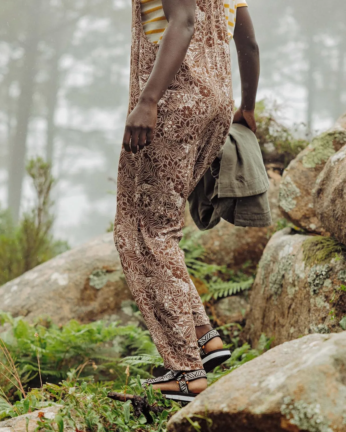 Pants|Passenger Serenity Overalls - Chestnut Floral Pattern ChestnutFloralPattern