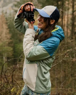 Jackets|Outdoor Active|Passenger Shasta Lightweight Women's Recycled Thermore Insulated Jacket - Pistachio/Blue Steel Pistachio/BlueSteel