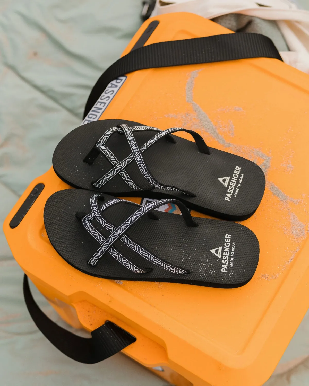 Footwear|Flip Flops & Sandals|Passenger Siren Sandal - Trail Monochrome TrailMonochrome