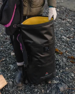 Backpacks|Dry Bags|Passenger Tide 25 Liter Recycled Dry Bag Backpack - Black