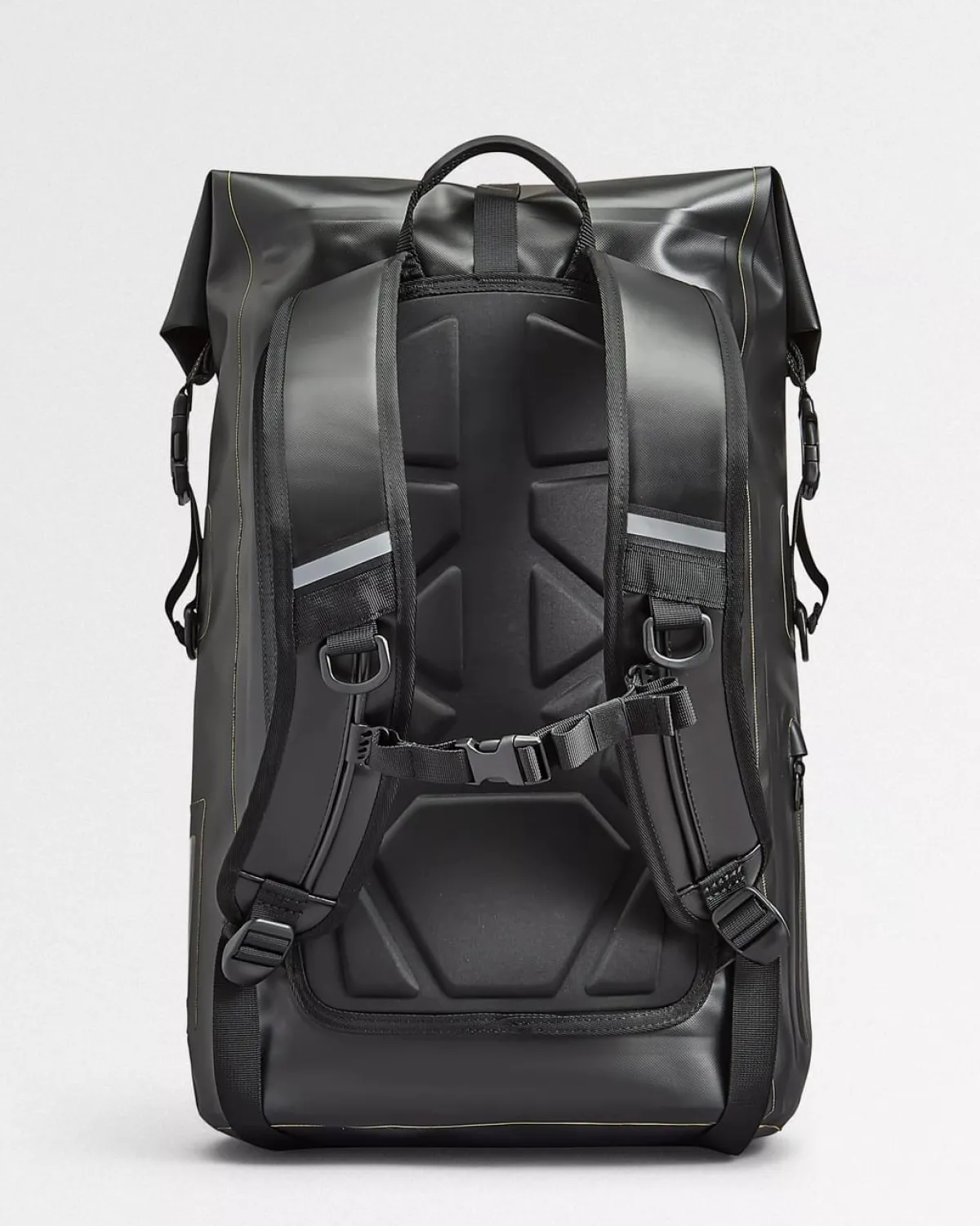 Backpacks|Dry Bags|Passenger Tide 25 Liter Recycled Dry Bag Backpack - Black