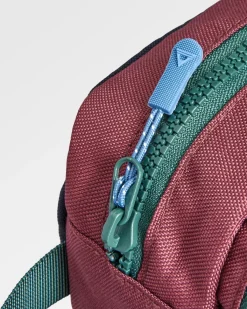 Wash Bags|Surf Accessories|Passenger Travel Recycled Wash Kit - Samba/ Deep Navy Samba/DeepNavy