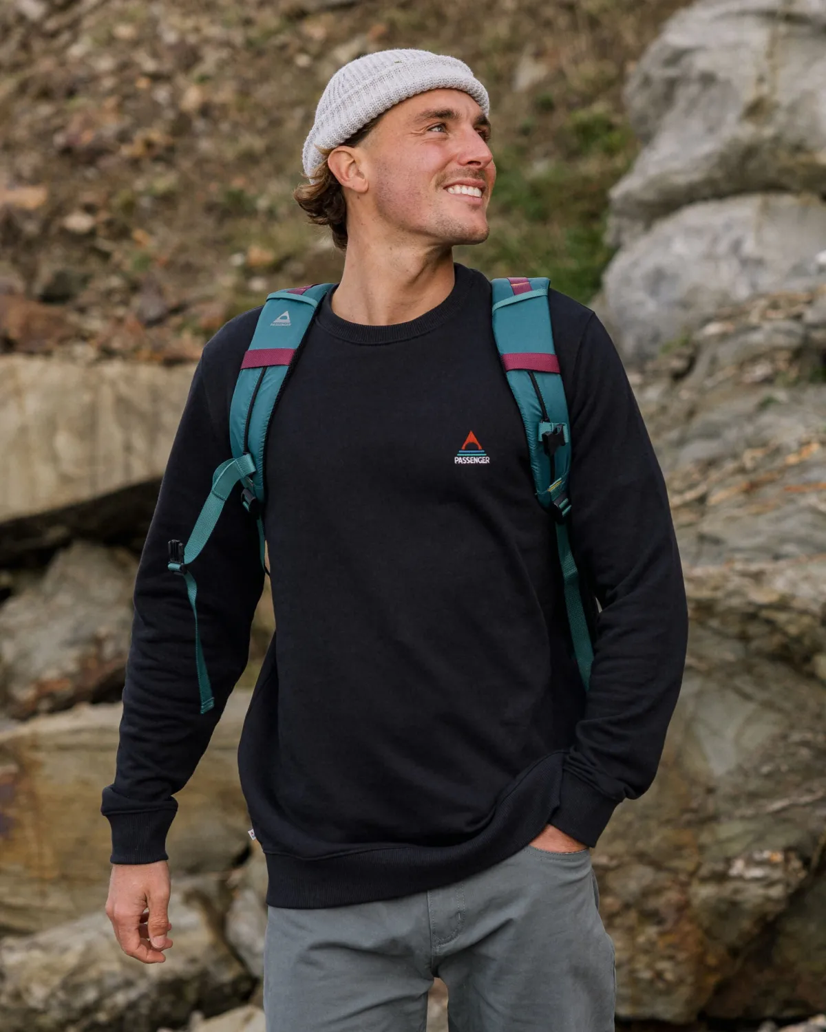 Hoodies & Sweatshirts|Sweatshirts|Passenger Vita Organic Cotton Long Sleeve Sweatshirt - Black