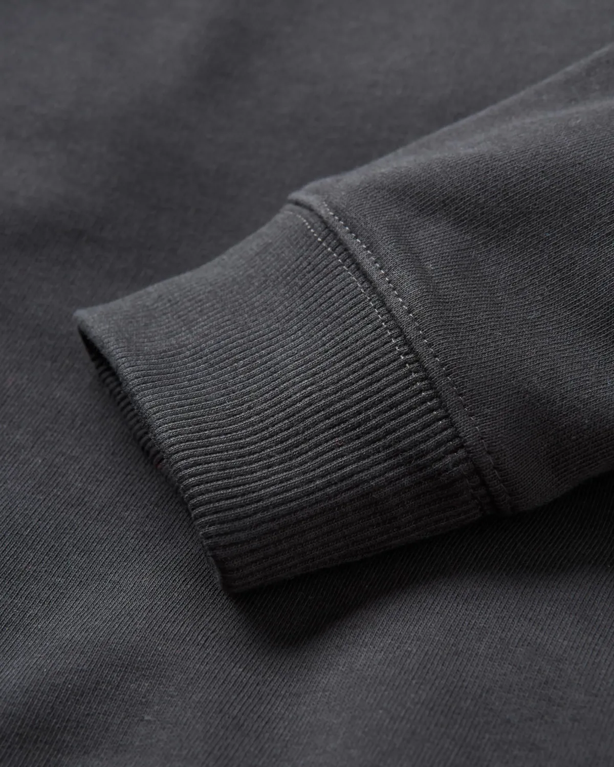 Hoodies & Sweatshirts|Sweatshirts|Passenger Vita Organic Cotton Long Sleeve Sweatshirt - Black