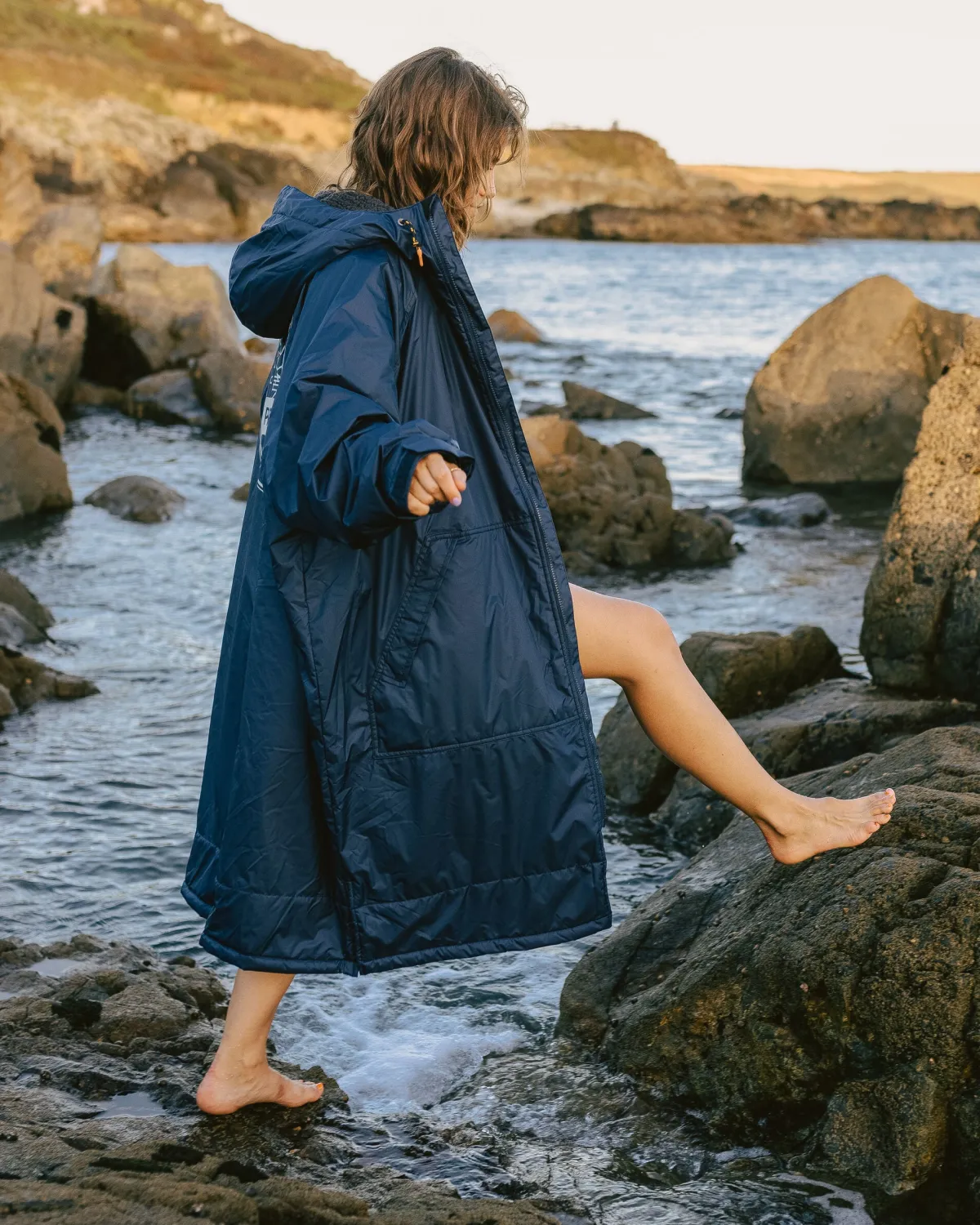 Surf Accessories|Surf Accessories|Passenger Waves Recycled Sherpa Lined Changing Robe - Rich Navy RichNavy