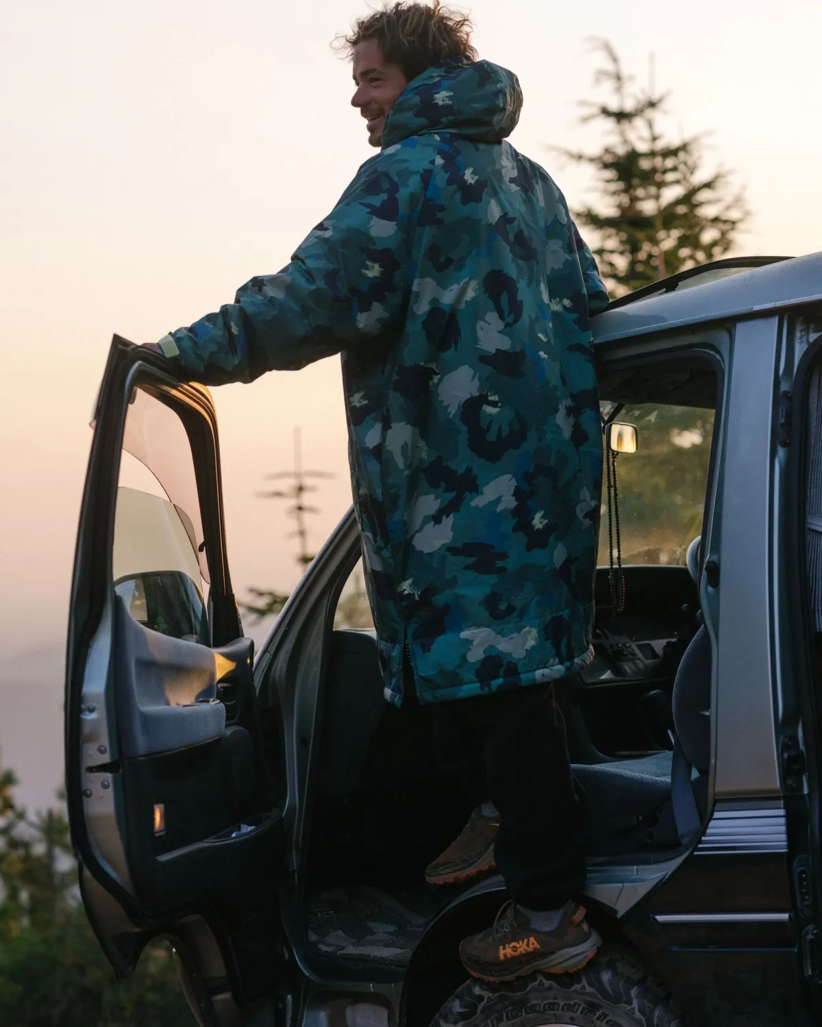 Changing Robes & Surf Ponchos|Changing Robes & Surf Ponchos|Passenger Waves Recycled Sherpa Lined Changing Robe - Alpine Camo Rain Forest AlpineCamoRainForest