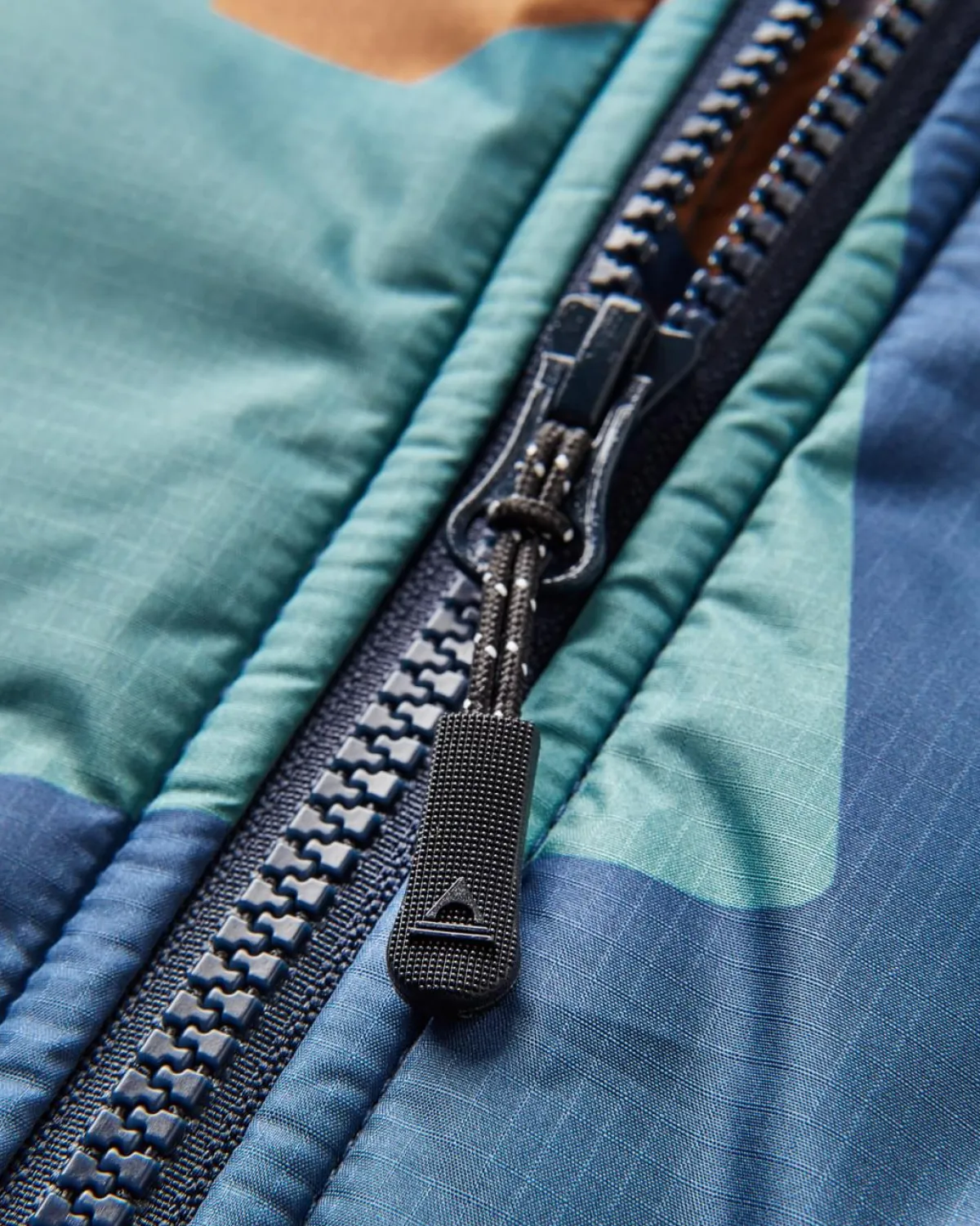 Changing Robes|Changing Robes & Ponchos|Passenger Waves Recycled Sherpa-Lined Changing Robe - Deep Blue Camo Pattern DeepBlueCamoPattern