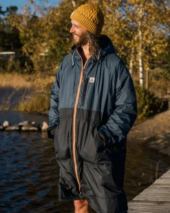 Accessories|Surf Accessories|Passenger Waves Recycled Sherpa-Lined Changing Robe - Dark Denim/ Deep Navy DarkDenim/DeepNavy