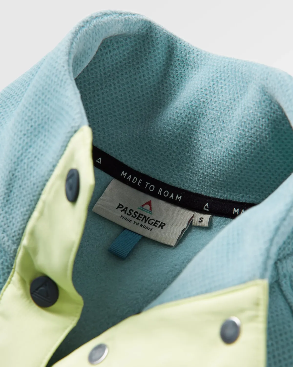 Outdoor Active|Tops|Passenger Women's Snowdrop Recycled Polartec Fleece - Arctic