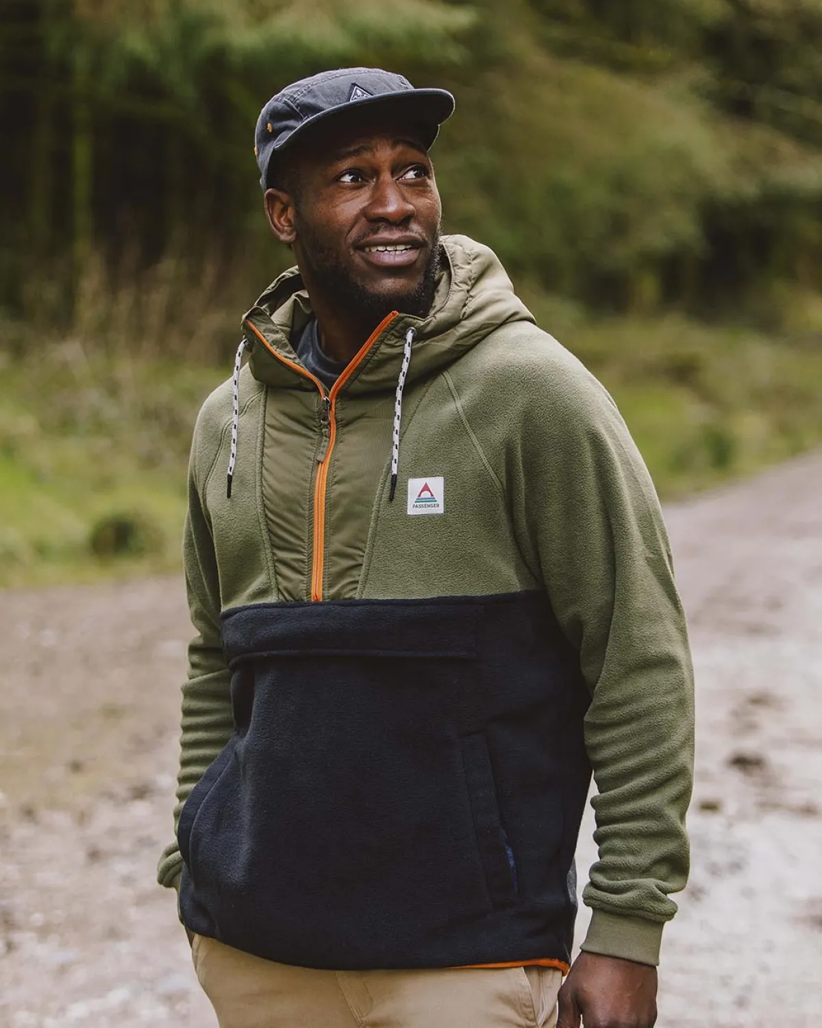 Fleece|Fleece|Passenger Woodland Hooded Half Zip Recycled Polar Fleece - True Black/ Khaki Green TrueBlack/KhakiGreen